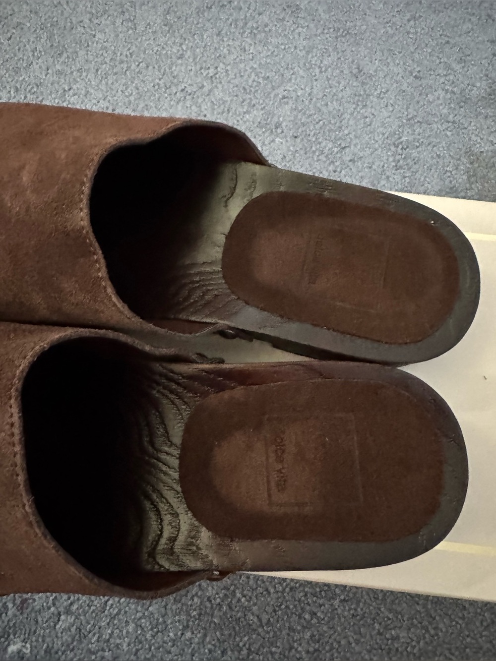 Clogs - Picture 2 of 3